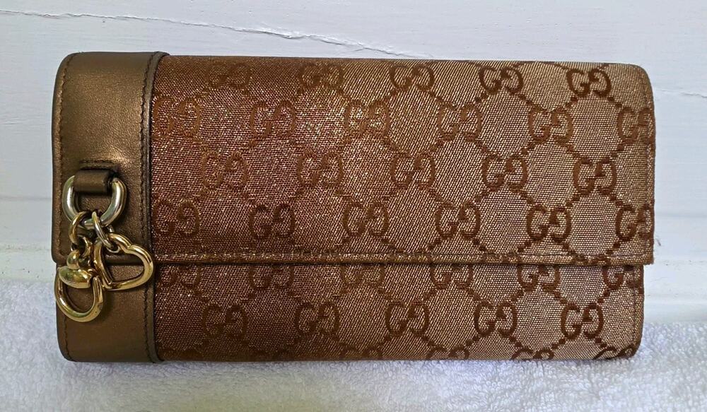 Gucci Women’s Metallic Brown GG Logo Continental Wallet Heart & Bit w/COA